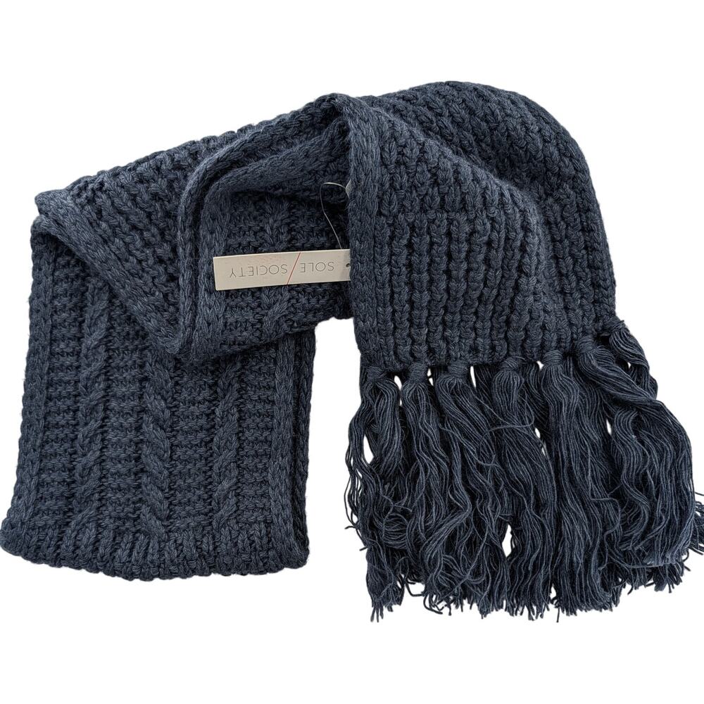 Sole Society Chunky Ribbed Scarf Cable Knit Fringed Hem - Picture 5 of 9